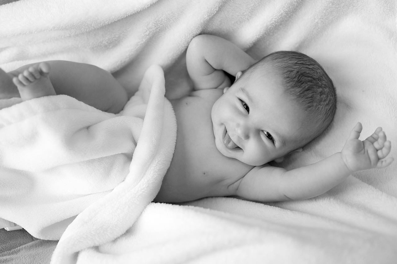 entdecken sie hilfreiche tipps und ratschläge für den umgang mit blähenden babys. erfahren sie, wie sie die symptome lindern und ihrem kleinen schatz zu einem ruhigen schlaf verhelfen können.