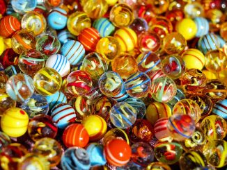 entdecken sie kreative diy-spielzeugideen, die spaß machen und die fantasie anregen. basteln sie mit einfachen materialien einzigartige spielsachen für kinder und genießen sie gemeinsame zeit beim schaffen!