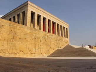 effektive und schnelle linderung bei migr&auml;ne: entdecken sie bew&auml;hrte methoden und tipps zur schmerzlinderung und vorbeugung von migr&auml;neattacken.