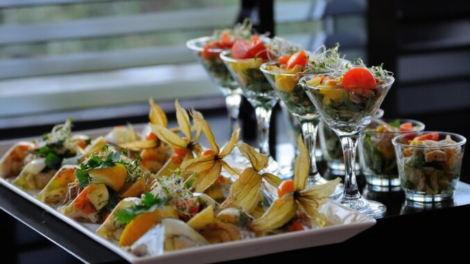 leckere vegetarische fingerfood-ideen f&uuml;r jeden anlass &ndash; einfache rezepte, gesund und schnell zubereitet.